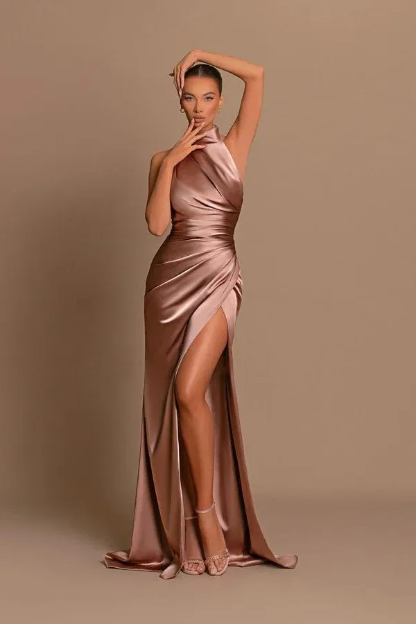 Modern Long A-line High Neck Sleeveless Prom Dress With Slit