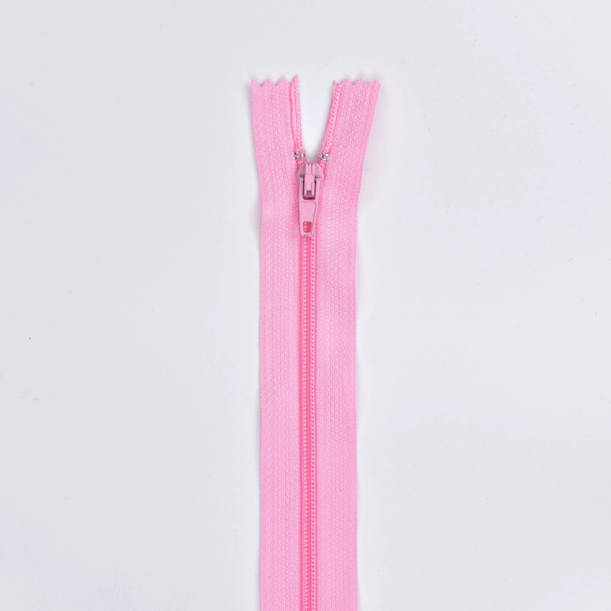 Multi Purpose Zippers 20 cm Close End