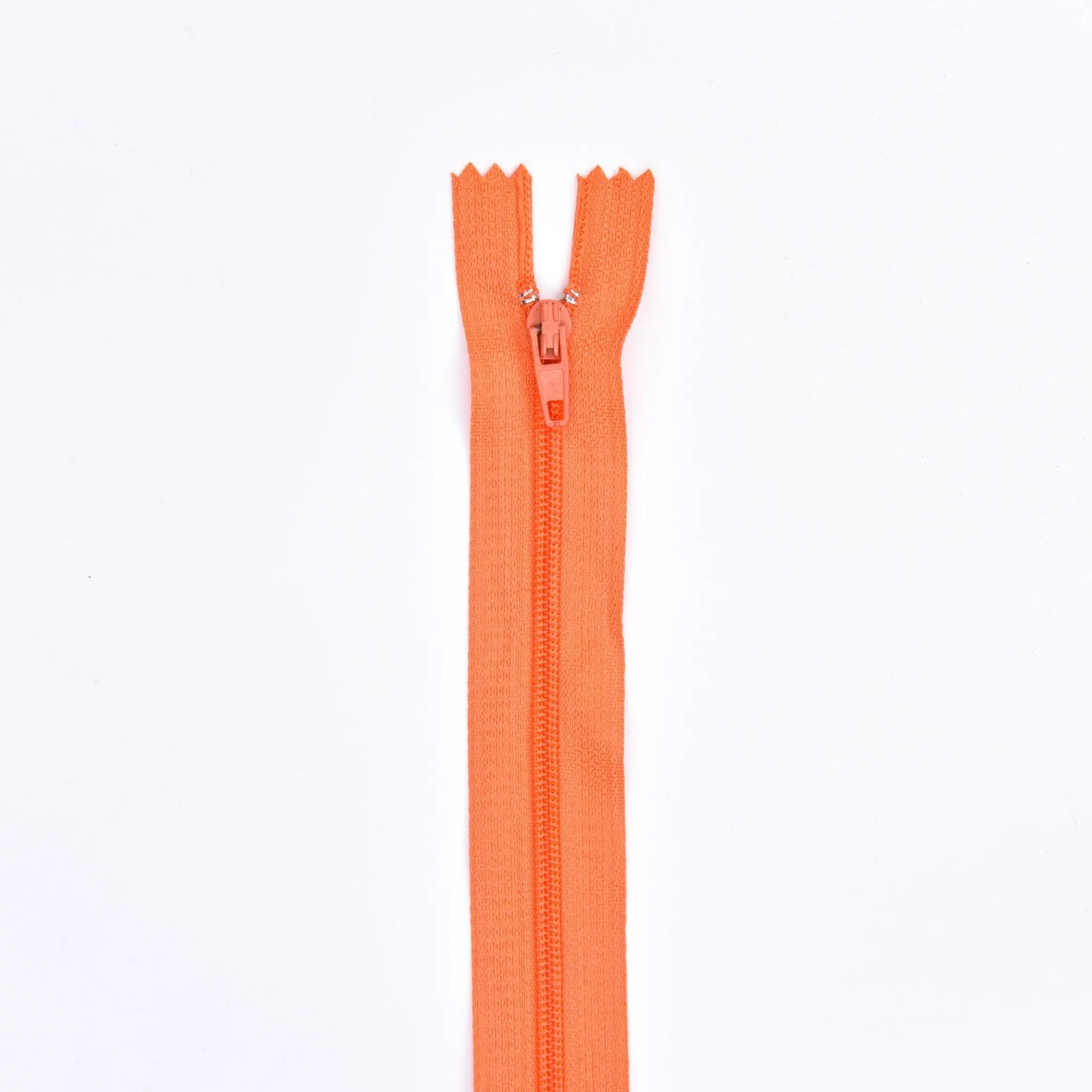 Multi Purpose Zippers 20 cm Close End