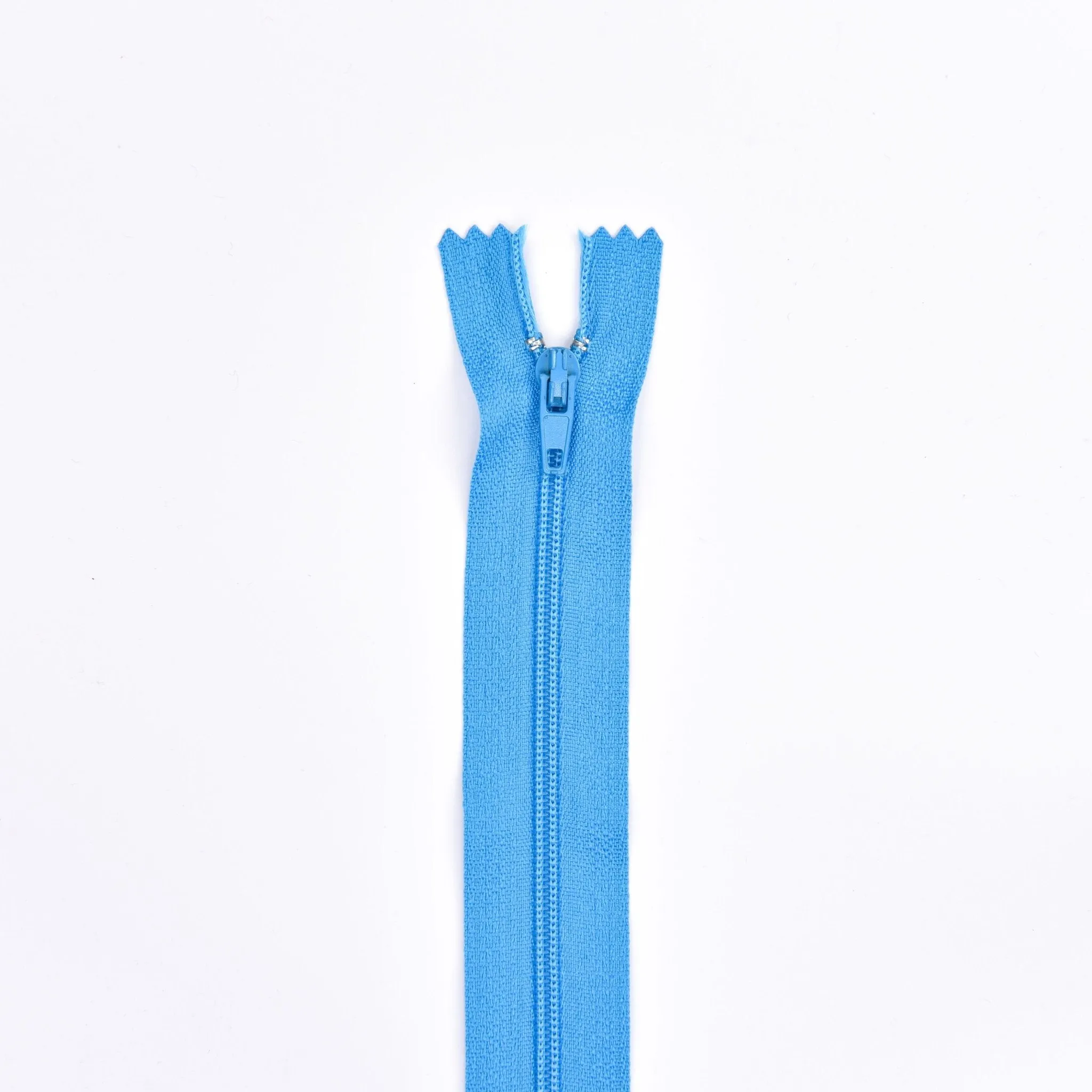 Multi Purpose Zippers 20 cm Close End